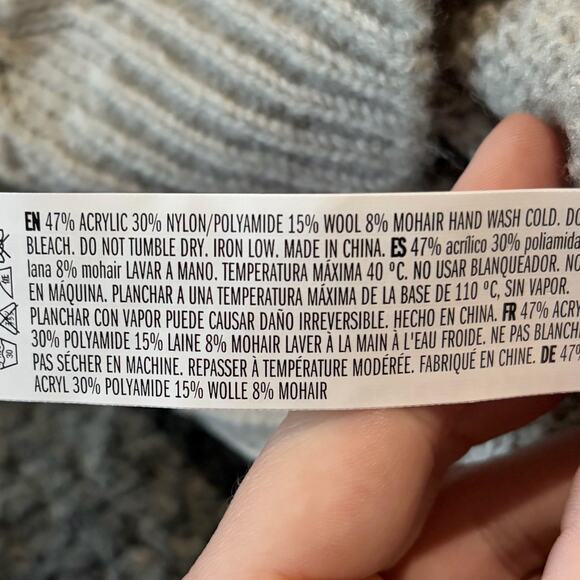 English Factory Women's Sweaters Lot of 2 XS Cozy Comfy CabinCore Fall Knit NWT - Picture 14 of 14